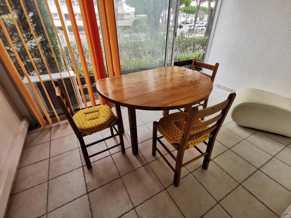Superbe studio avec Loggia entre port et plage Le Grau-du-Roi Eksteriør bilde