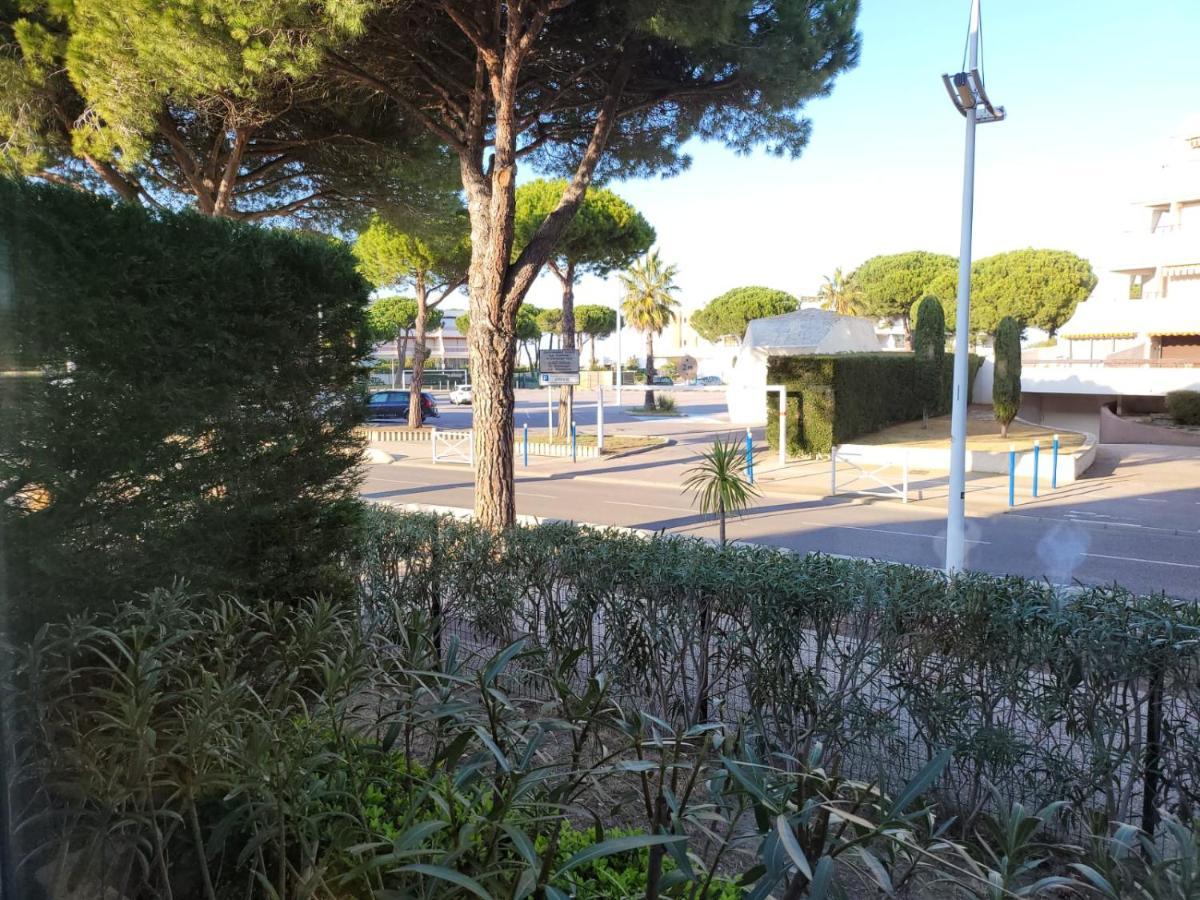Superbe studio avec Loggia entre port et plage Le Grau-du-Roi Eksteriør bilde
