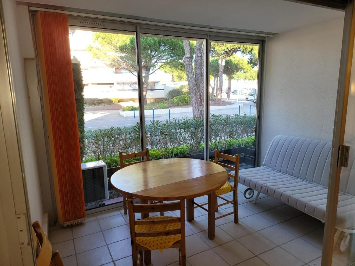 Superbe studio avec Loggia entre port et plage Le Grau-du-Roi Eksteriør bilde